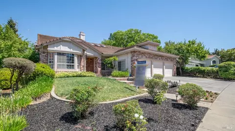 2736 Seminole Cir, Fairfield, CA 94534