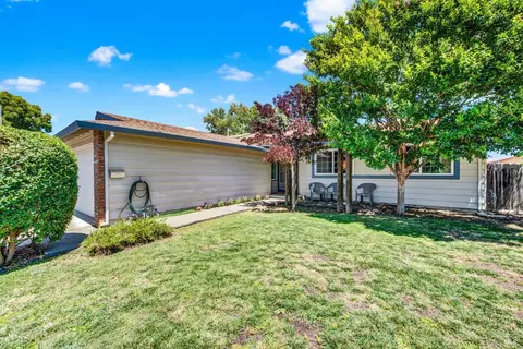 2512 E Atlantic Ct, Fairfield, CA 94533 photo 3