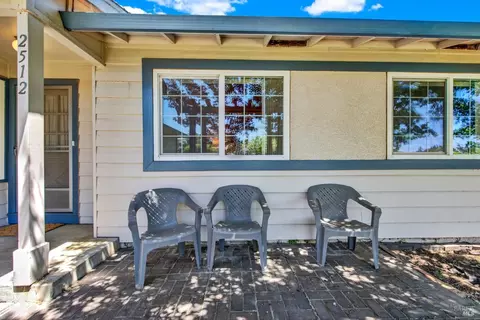 2512 E Atlantic Ct, Fairfield, CA 94533 photo 5