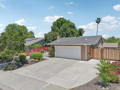 5252 Theresa Way, Livermore, CA 94550