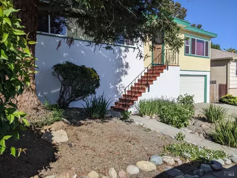 148 El Poco Pl, Vallejo, CA 94589 photo 2