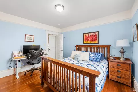 498 Brown St, Napa, CA 94559 photo 17