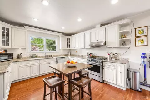 498 Brown St, Napa, CA 94559 photo 12