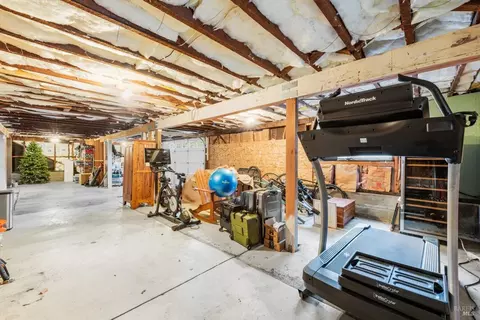 498 Brown St, Napa, CA 94559 photo 33