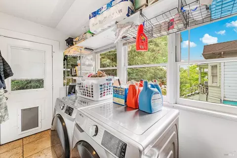 498 Brown St, Napa, CA 94559 photo 24