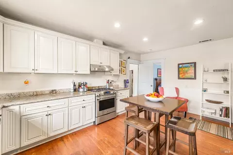 498 Brown St, Napa, CA 94559 photo 15