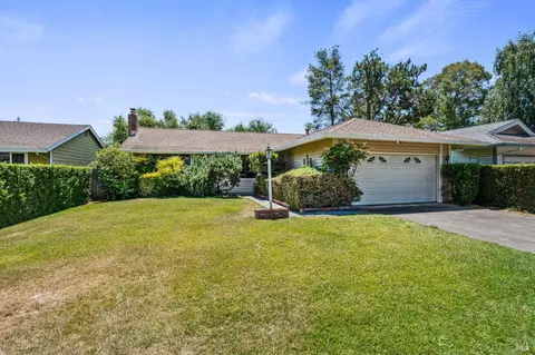 8572 Lakewood Ave, Cotati, CA 94931 photo 2