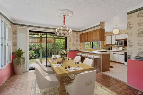 8572 Lakewood Ave, Cotati, CA 94931 photo 12