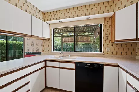 8572 Lakewood Ave, Cotati, CA 94931 photo 14