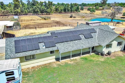 7738 Eddy Ln, Vacaville, CA 95688