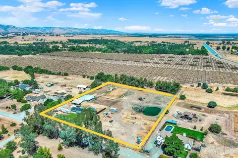 View/Area - 7738 Eddy Ln, Vacaville, CA 95688 photo 9 of 12