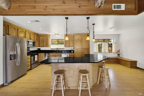 Kitchen - 7738 Eddy Ln, Vacaville, CA 95688 photo 7 of 7