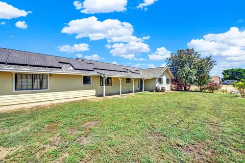 Exterior - 7738 Eddy Ln, Vacaville, CA 95688 photo 5 of 18