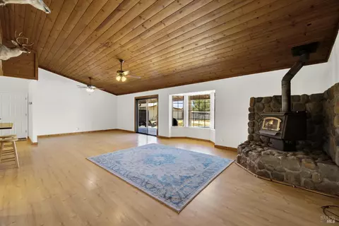 Living - 7738 Eddy Ln, Vacaville, CA 95688 photo 1 of 8