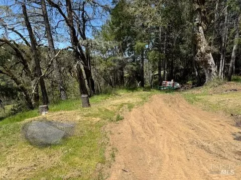 29300 Pinecrest Rd, Willits, CA 95490 photo 9