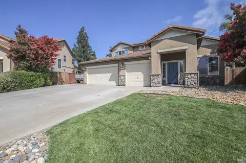 500 Kings Ct, Dixon, CA 95620