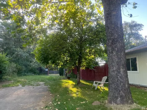 20011 S Main St, Willits, CA 95490 photo 3