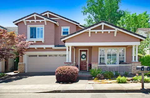 31 Summerbrooke Cir, Napa, CA 94558