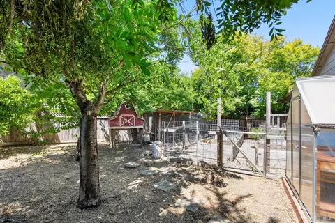 101 Pierre Ct, Vallejo, CA 94591 photo 25