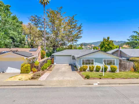 611 Tanbark Ter, San Rafael, CA 94903