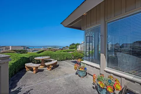 21597 Heron Dr, Bodega Bay, CA 94923 photo 3