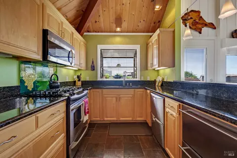 21597 Heron Dr, Bodega Bay, CA 94923 photo 12