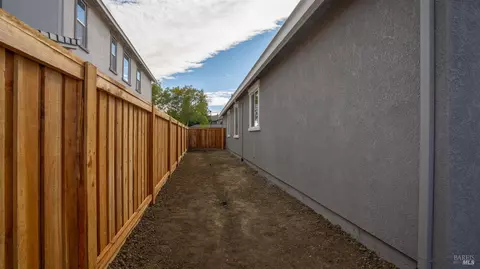 1730 Misfeldt St, Dixon, CA 95620 photo 33