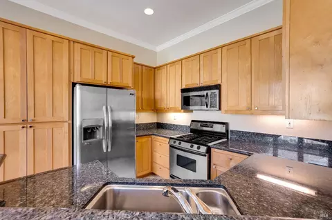 7512 King Leopold Ct, Vallejo, CA 94591 photo 16