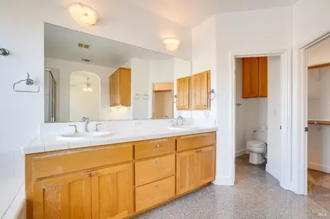 7512 King Leopold Ct, Vallejo, CA 94591 photo 28