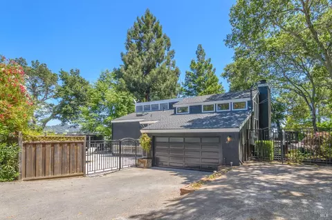 45 Hillcrest Ave, Larkspur, CA 94939