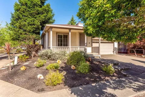 734 Decanter Cir, Windsor, CA 95492 photo 2