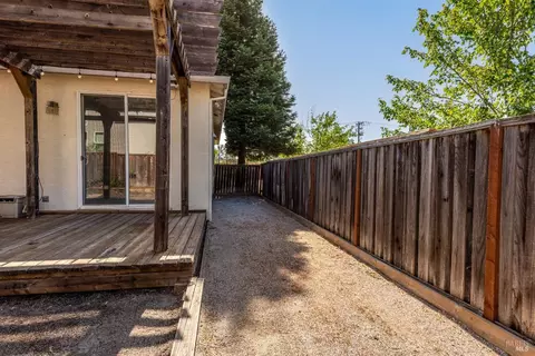 734 Decanter Cir, Windsor, CA 95492 photo 24