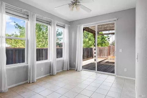 734 Decanter Cir, Windsor, CA 95492 photo 9