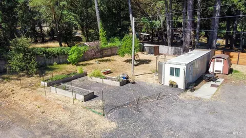 2240 Hilltop Rd, Willits, CA 95490 photo 31