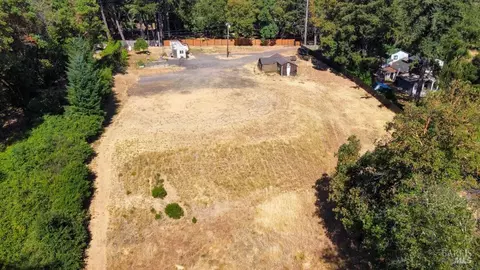 2240 Hilltop Rd, Willits, CA 95490 photo 29