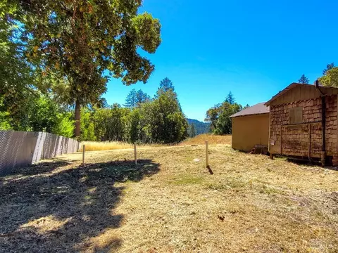 2240 Hilltop Rd, Willits, CA 95490 photo 8