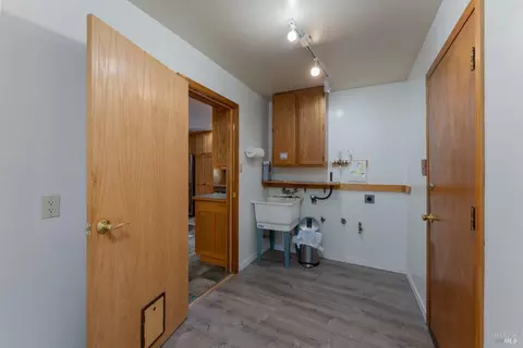 1575 Crane Rd, Ukiah, CA 95482 photo 14