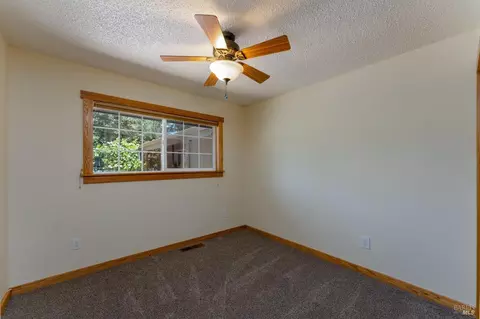 1575 Crane Rd, Ukiah, CA 95482 photo 15