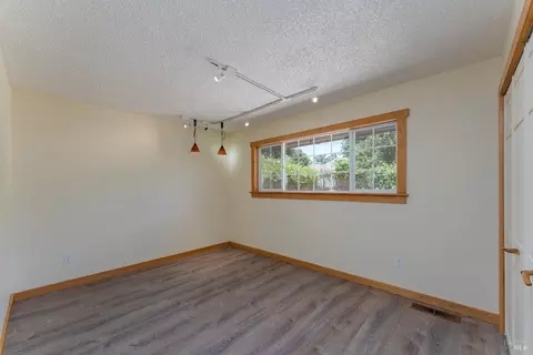 1575 Crane Rd, Ukiah, CA 95482 photo 16