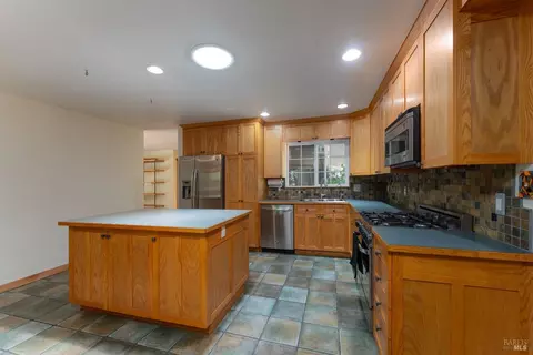 1575 Crane Rd, Ukiah, CA 95482 photo 10