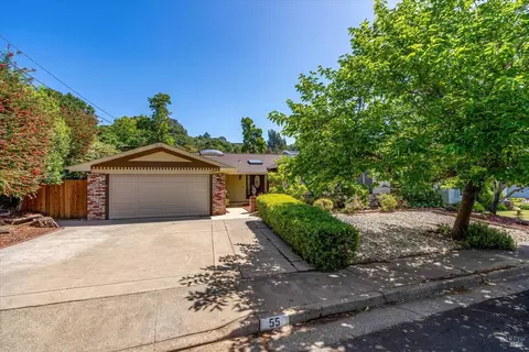 55 Cottonwood Dr, San Rafael, CA 94901