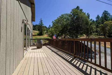 1466 Hulett Pl, Willits, CA 95490 photo 7