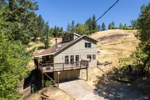 1466 Hulett Pl, Willits, CA 95490 photo 5
