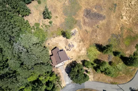 1466 Hulett Pl, Willits, CA 95490 photo 4