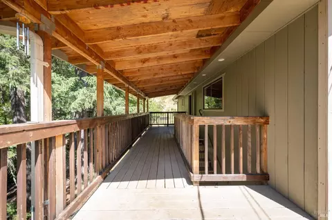1466 Hulett Pl, Willits, CA 95490 photo 8
