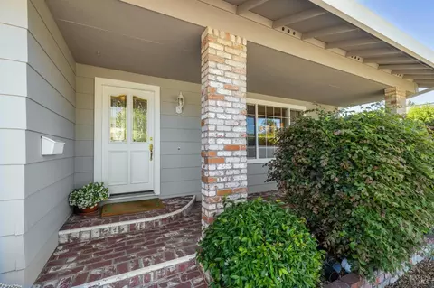 175 Apollo Ct, Novato, CA 94947 photo 3