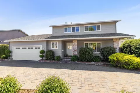 175 Apollo Ct, Novato, CA 94947 photo 2