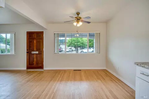 79 Clark Ave, Cloverdale, CA 95425 photo 5