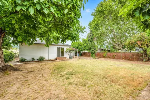 79 Clark Ave, Cloverdale, CA 95425 photo 20
