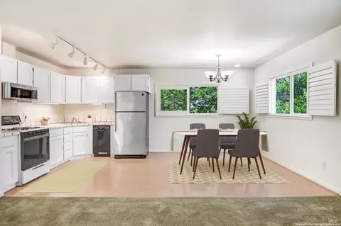 180 Rose Ave, Sonoma, CA 95476